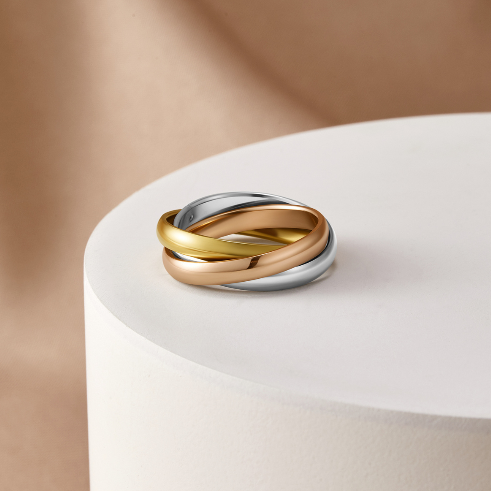 Elena Interlocking Three-Tone Loop Ring