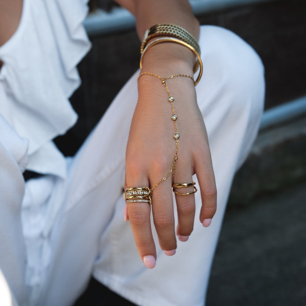 Linked Chain Gold-Tone Crystal Band Ring