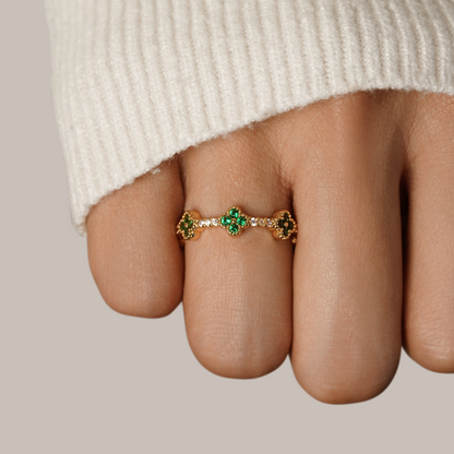 Little Lucky Clover Crystal Fine Band Ring