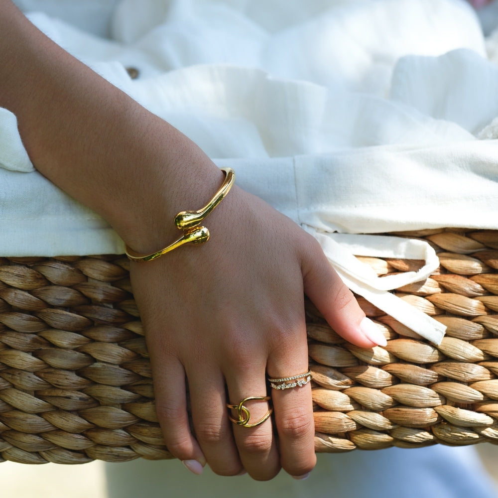 Soft Teardrop Pear-Shaped Gold-Tone Bangle