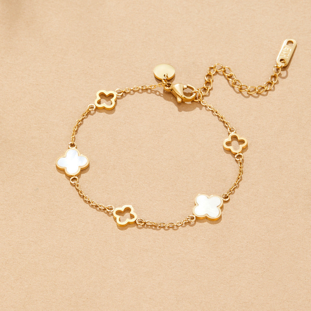 Lucia Clover Link Delicate Chain Bracelet