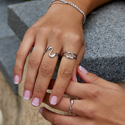 Knotted Ribbon Silver-Tone Everyday Ring