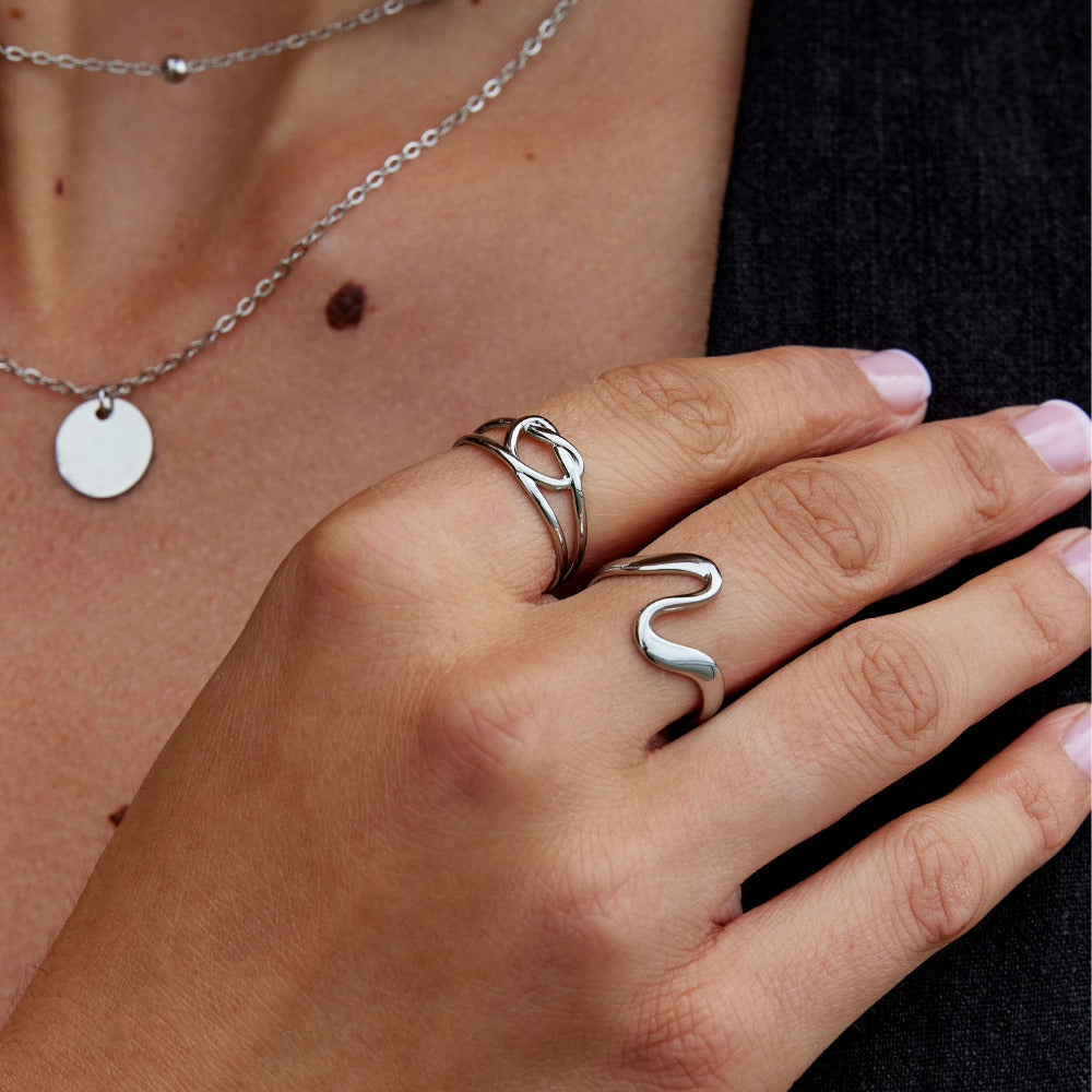 Knotted Ribbon Silver-Tone Everyday Ring