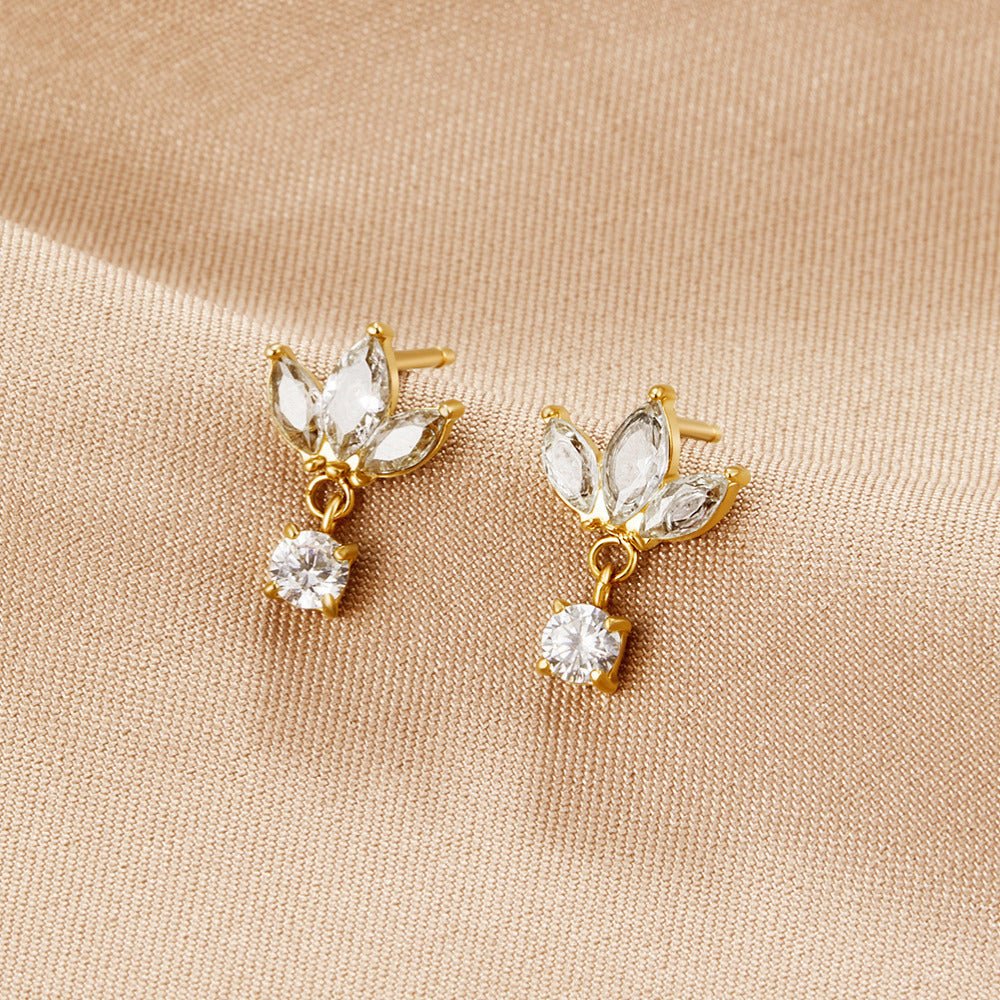 Amara Clear Crystal Flower Stud Earrings