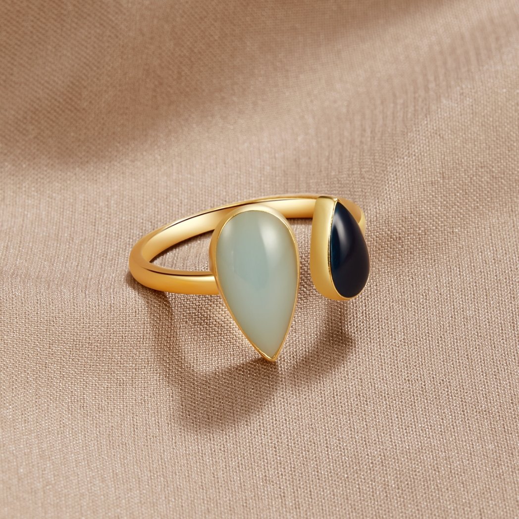 Teardrop Aquamarine Blue Crystal Ring