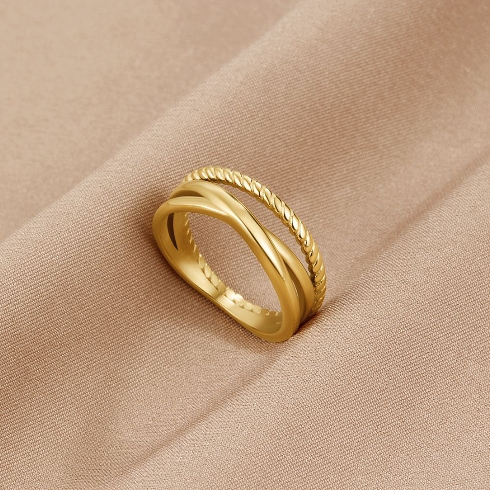 Ara Fine Crossover Double Band Twist Ring