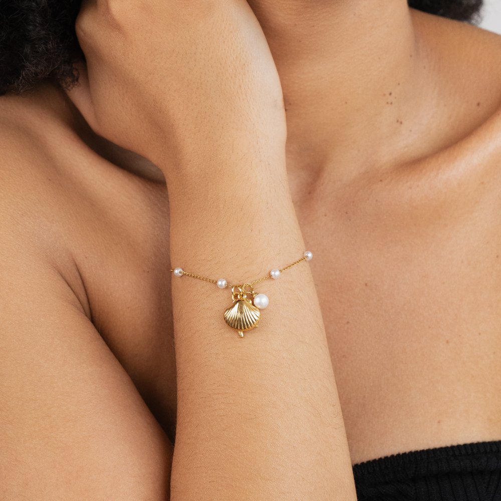 Aria Shell Drop Chain Bracelet