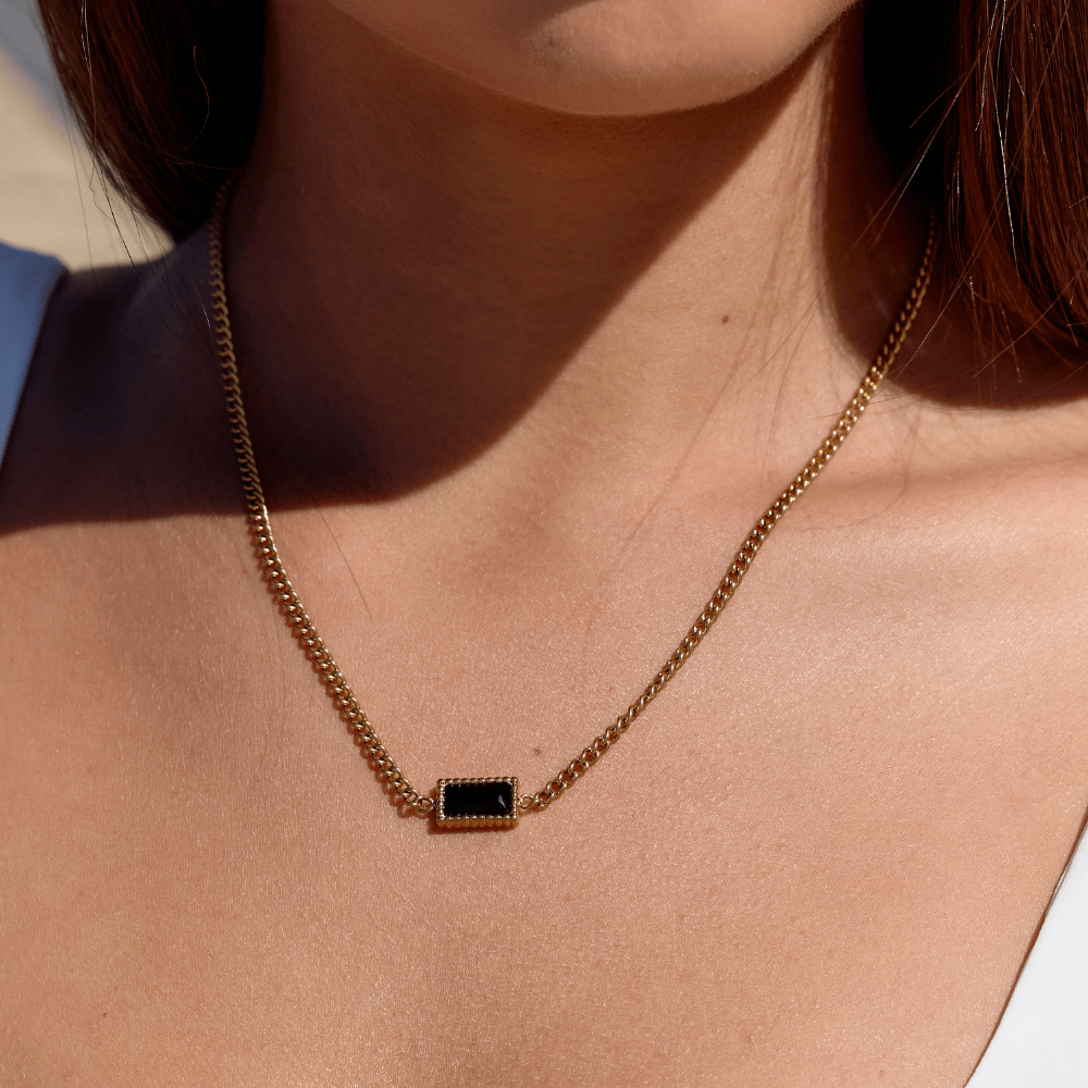Deep Black Stone Pendant Chain Necklace