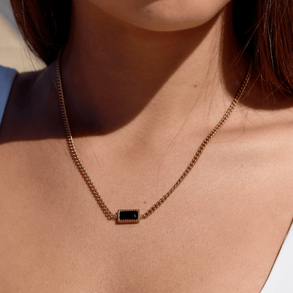 Deep Black Stone Pendant Chain Necklace