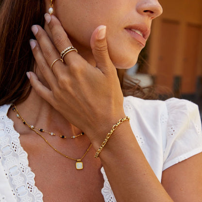 Cami Soft Knot Chain Bracelet