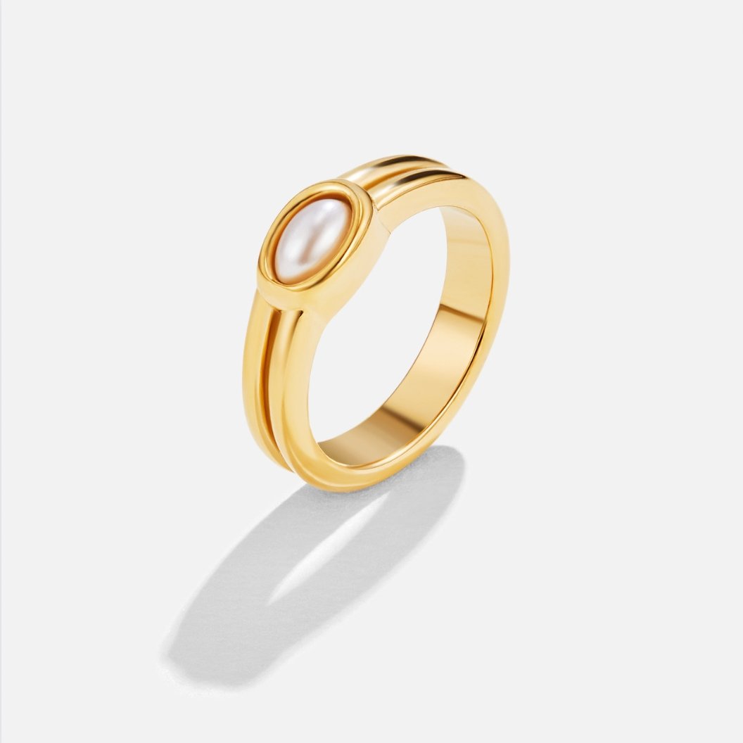 Rounded Pearl Bead on a Gold-Tone Band Ring