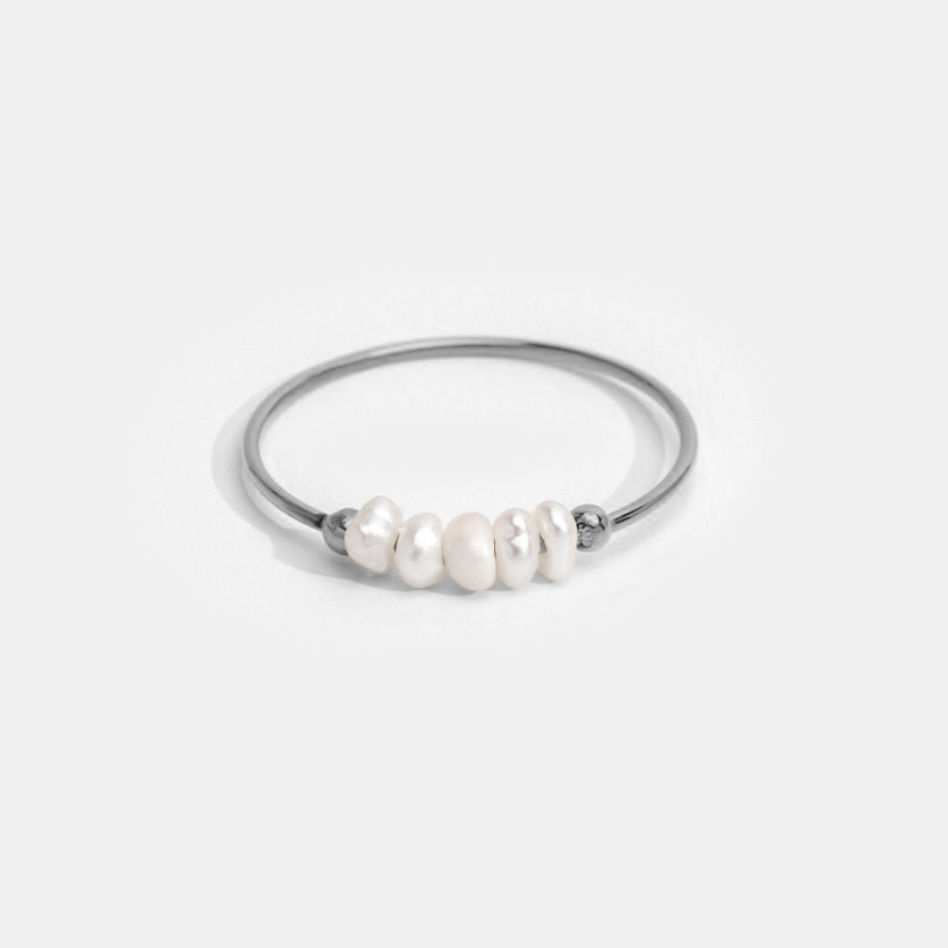 Freshwater Pearl on a Slim Silver-Tone Ring