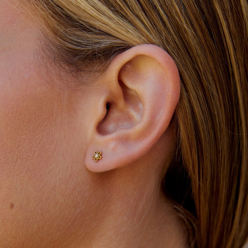 Petite Daisy Flower Crystal Stud Earrings