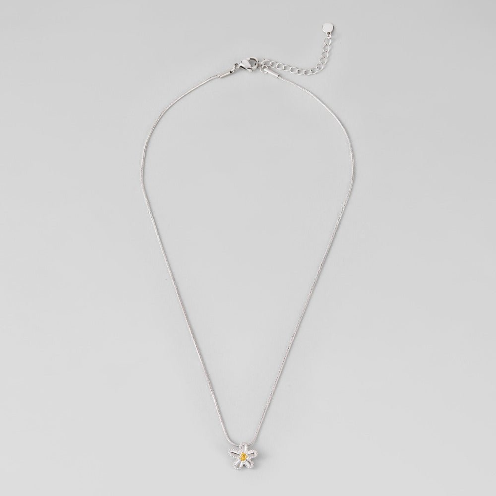 Small Daisy Flower Charm Pendant Necklace