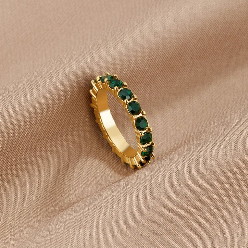Rich Green Crystal Wide Set Cocktail Ring