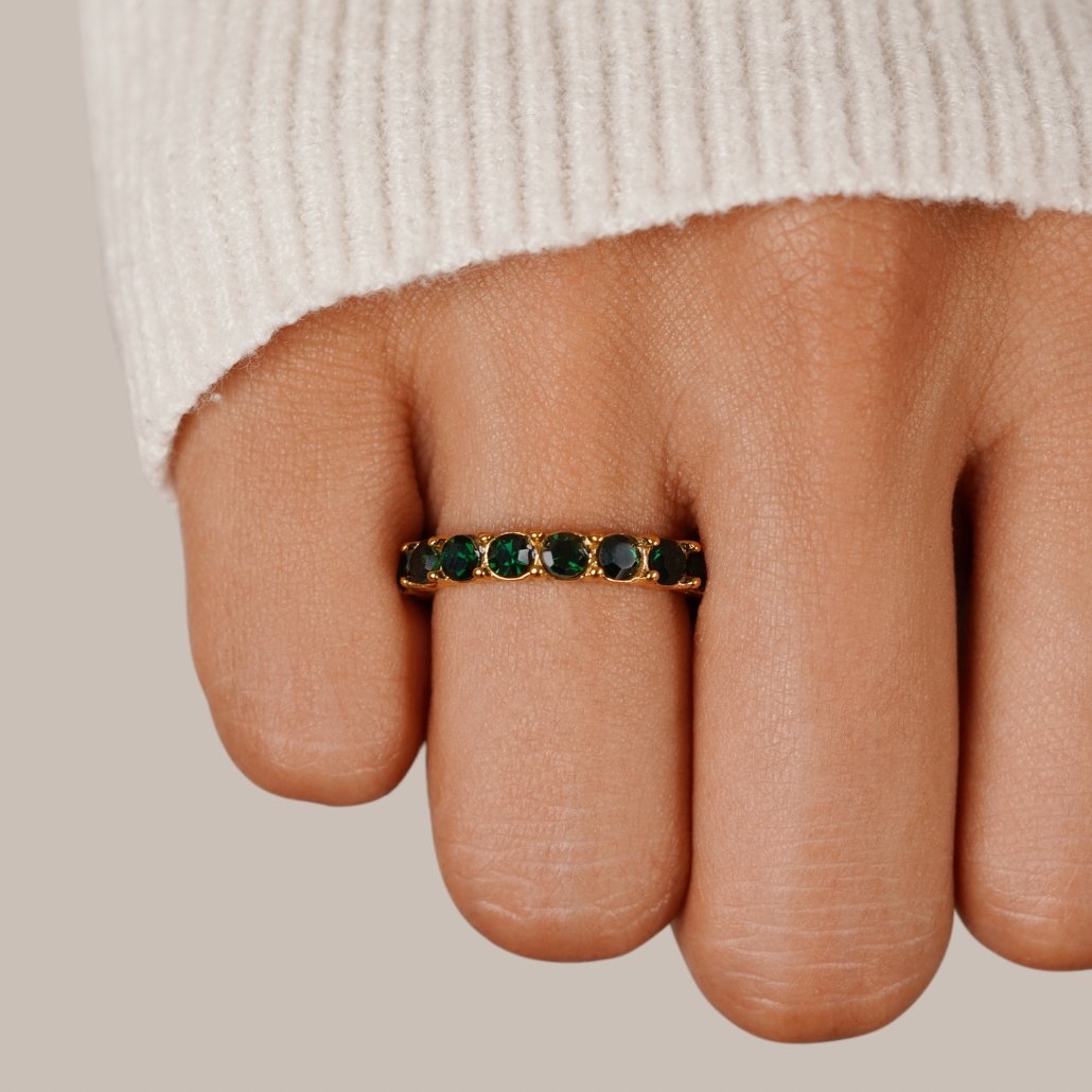 Rich Green Crystal Wide Set Cocktail Ring