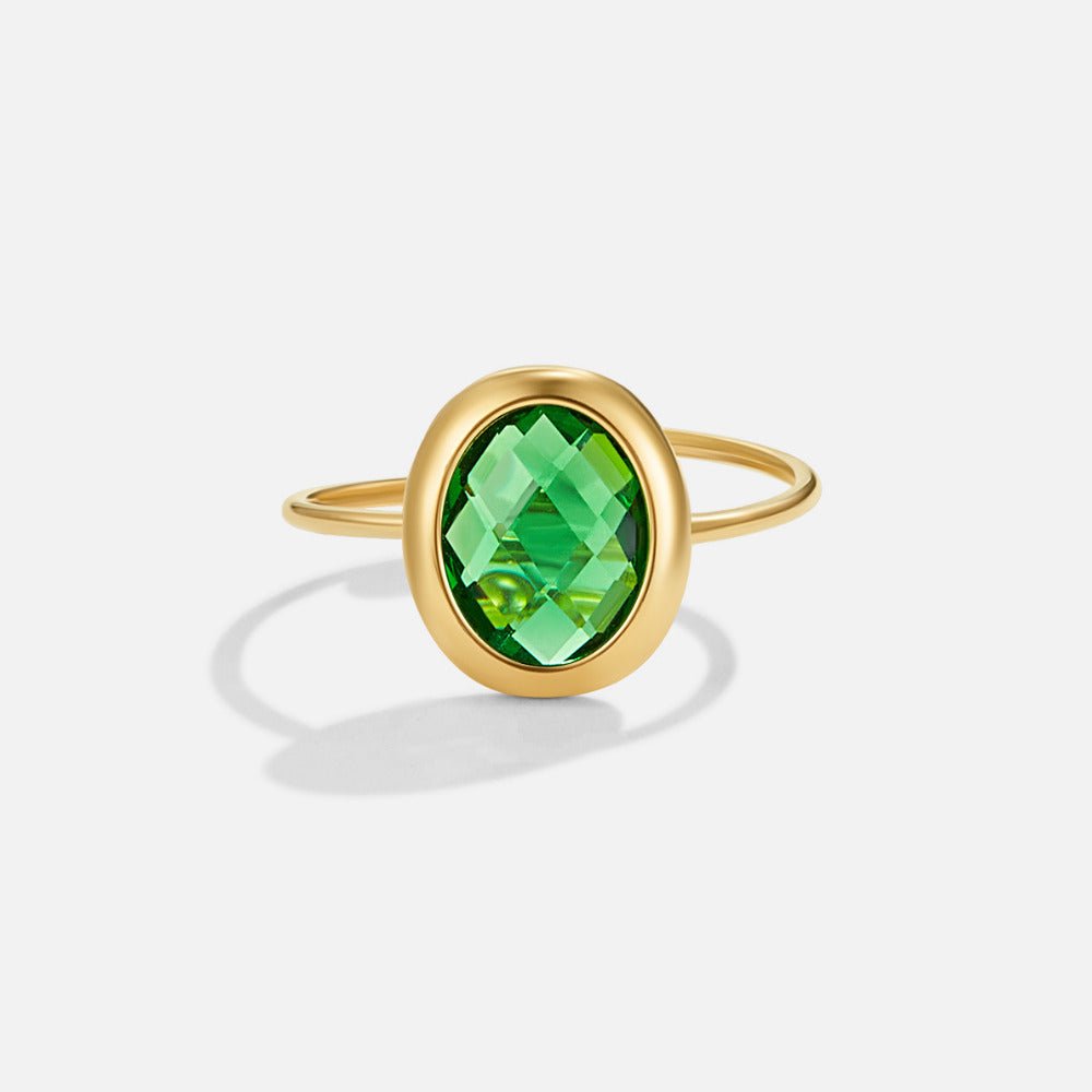 Gold-Tone Ring with an Emerald Green Crystal