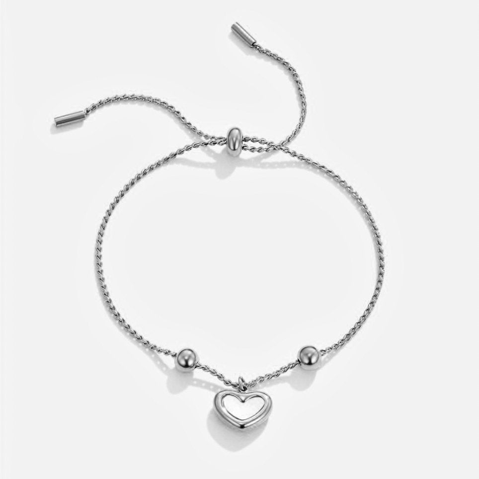 Single Small Heart Charm Slim Chain Bracelet