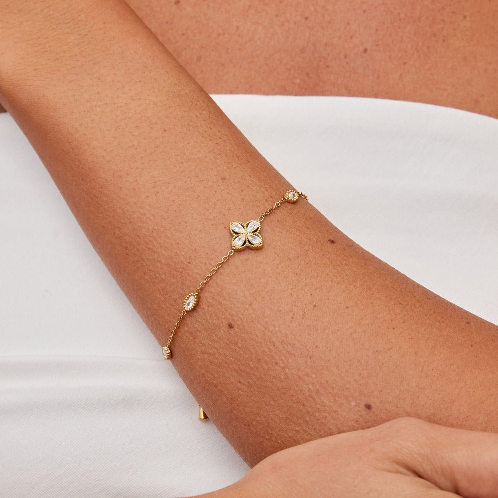 Lucky Clover Crystal Chain Bracelet