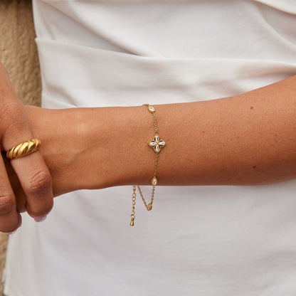 Lucky Clover Crystal Chain Bracelet