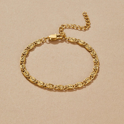 Curled Link Gold-Tone Chain Bracelet