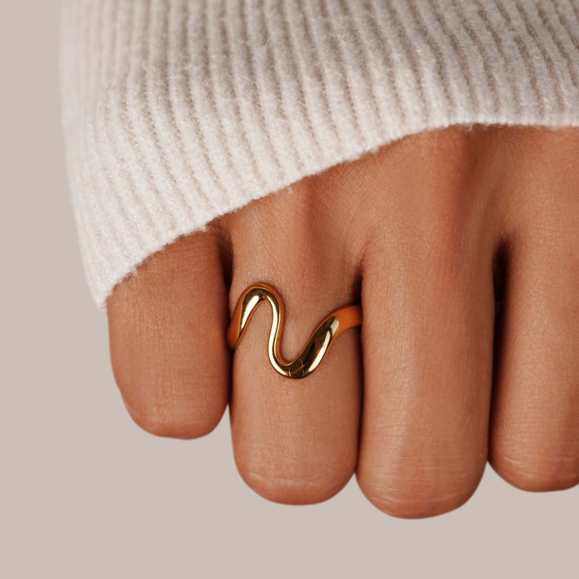 Rippled Gold-Tone Slim Wave Everyday Ring