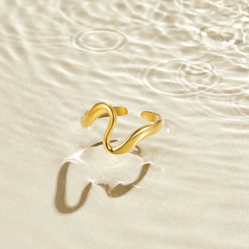 Rippled Gold-Tone Slim Wave Everyday Ring