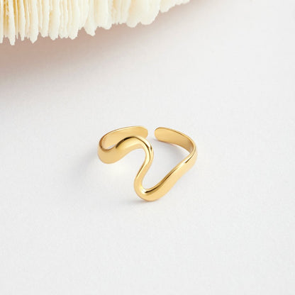 Rippled Gold-Tone Slim Wave Everyday Ring