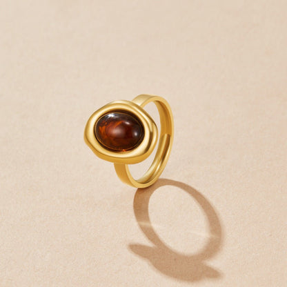 Amber Warmth Gold-Tone Polished Band Ring