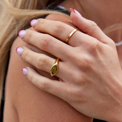 Cool Green Crystal Slim Everyday Band Ring