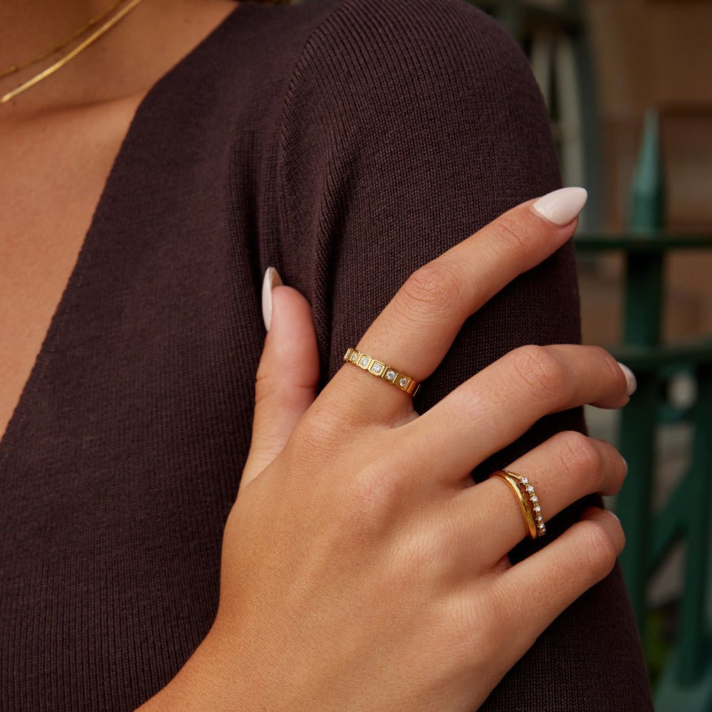 Hera Close Set Crystal Gold-Tone Ring
