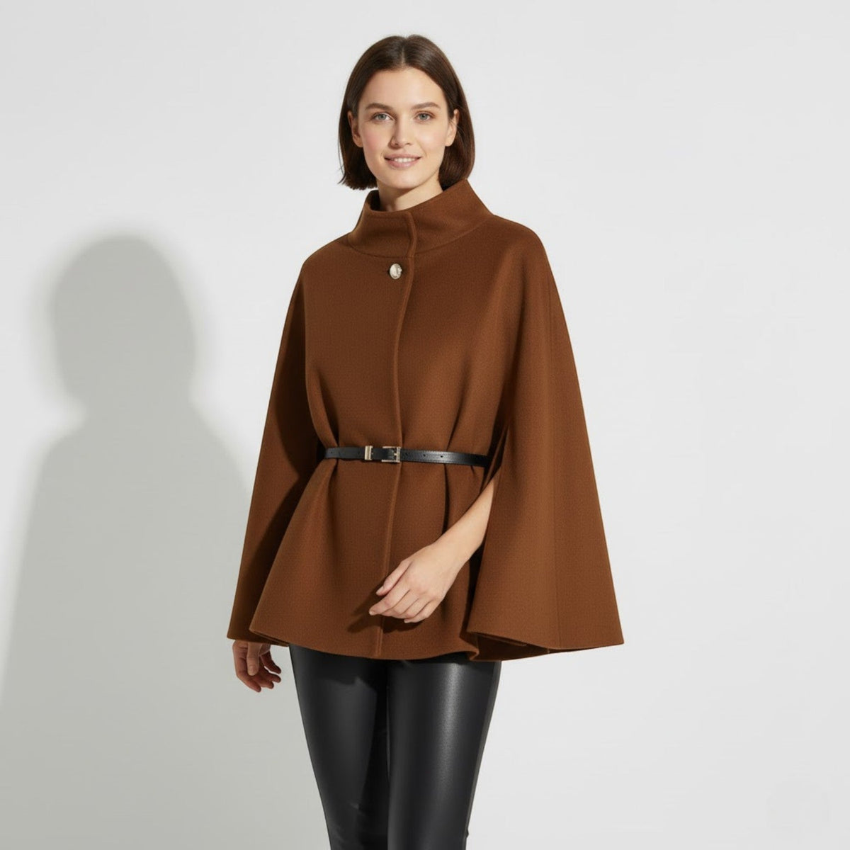 Women's Short Wool Coat – Single Breasted Fitted Cut