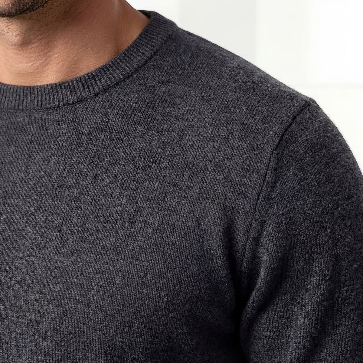 Men's Slim Fit Jumper – Minimalist Crew Neck Knit