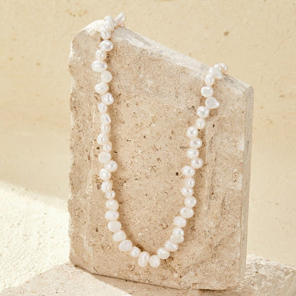 Irina Single Freshwater Pearl Chain Necklace