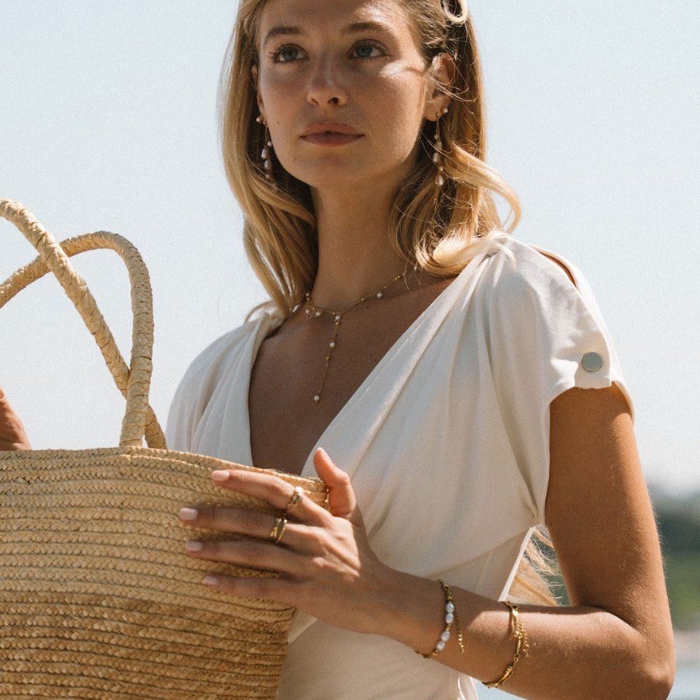 Fine Chain Lariat Necklace with Pearl Drop