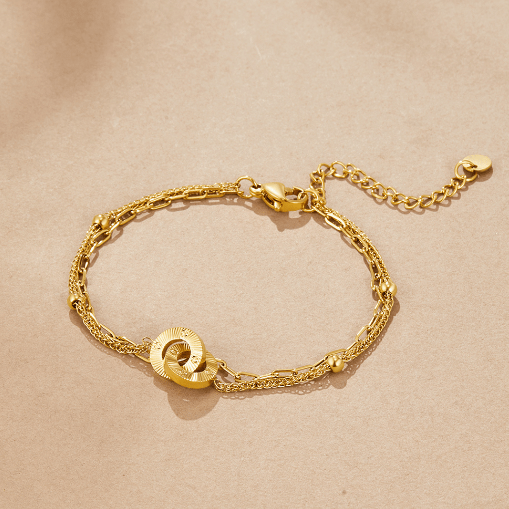 Continuous Interlocking Loop Chain Bracelet