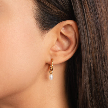 Layla Twist Earrings Finished with a Pearl