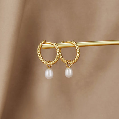 Layla Twist Earrings Finished with a Pearl
