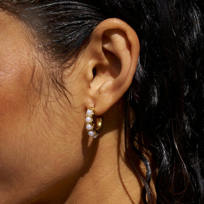 Lena Pearl Set Warm Gold-Tone Hoop Earrings
