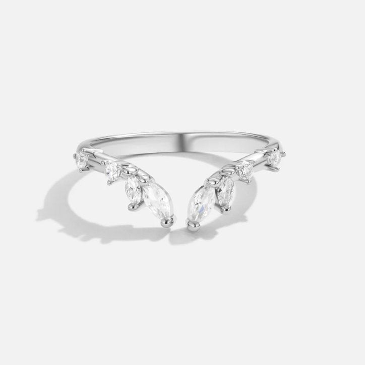 Lily Climbing Vine Silver-Tone Crystal Ring