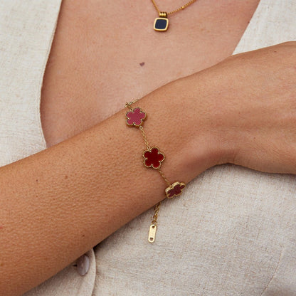 Small Red Clover Charm Fine Chain Bracelet