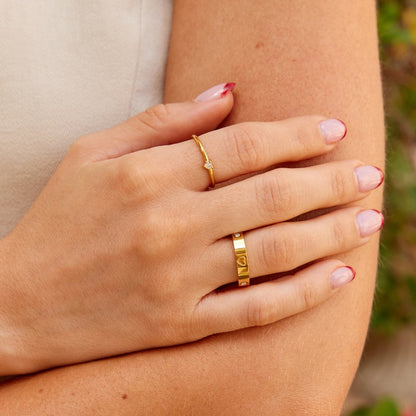 Mari Tiny Heart Gold-Tone Slim Band Ring