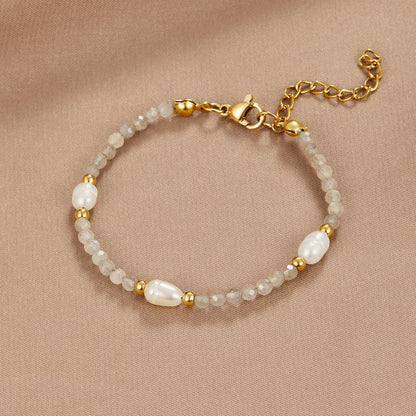 Milky Moonstone-Effect and Pearl Bracelet