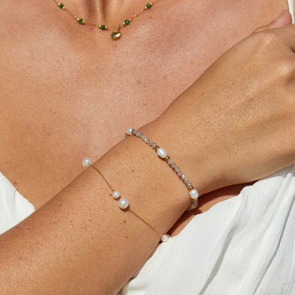 Milky Moonstone-Effect and Pearl Bracelet