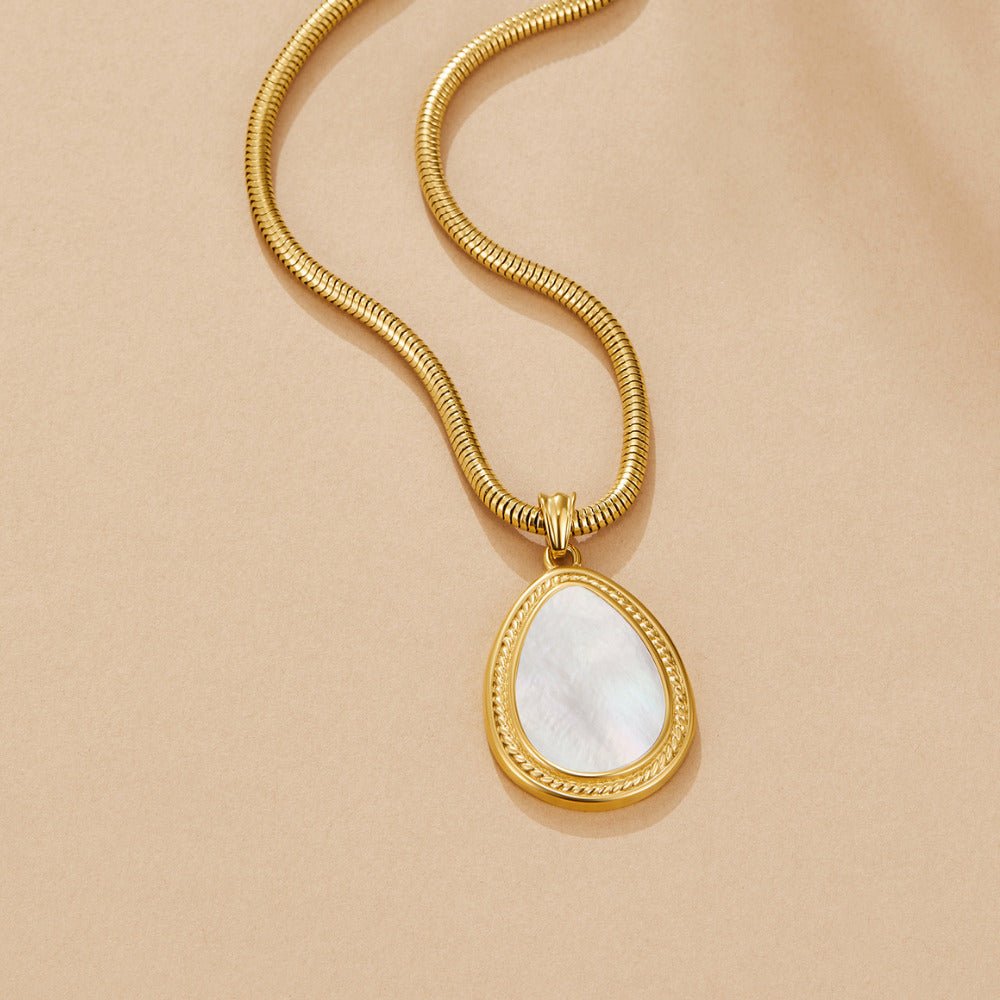 Mother of Pearl Teardrop Pendant Necklace