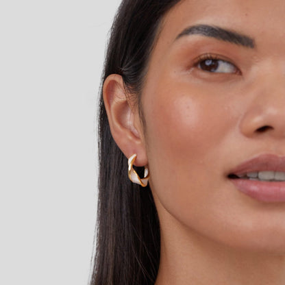 Twisted Hoop Earrings in Mother of Pearl