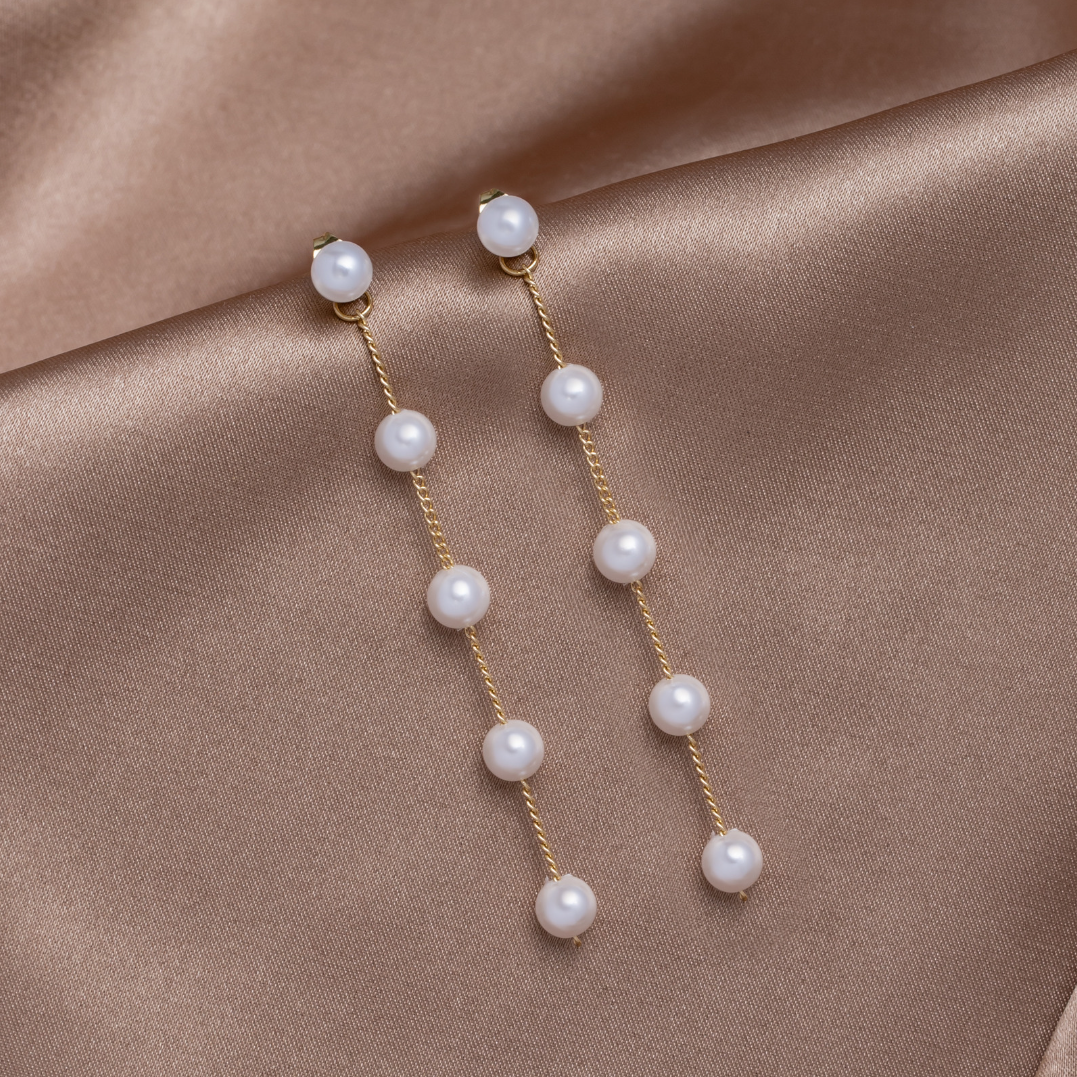 Quiet Single Pearl Drop Earrings for Every Day
