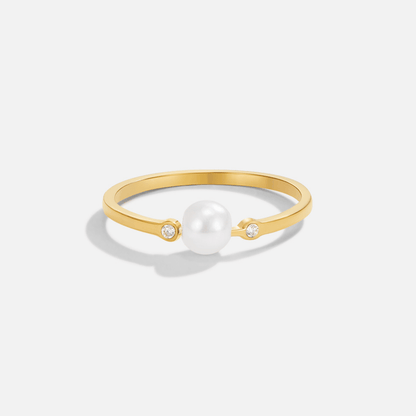 Peri Freshwater Pearl Fine Band Ring