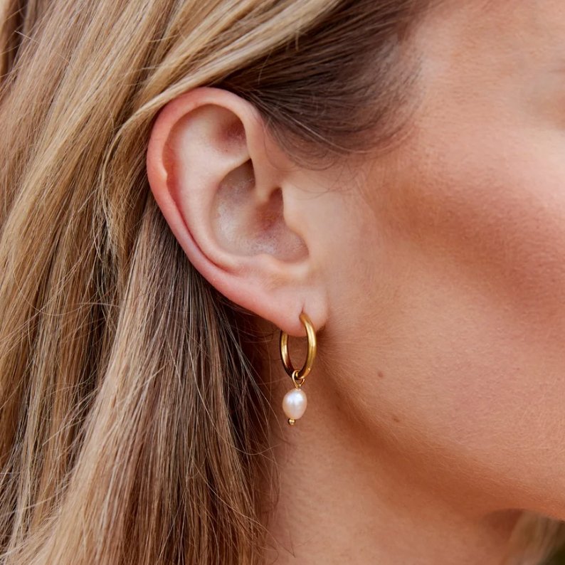 Bella Hoops with Soft Pink Freshwater Pearl