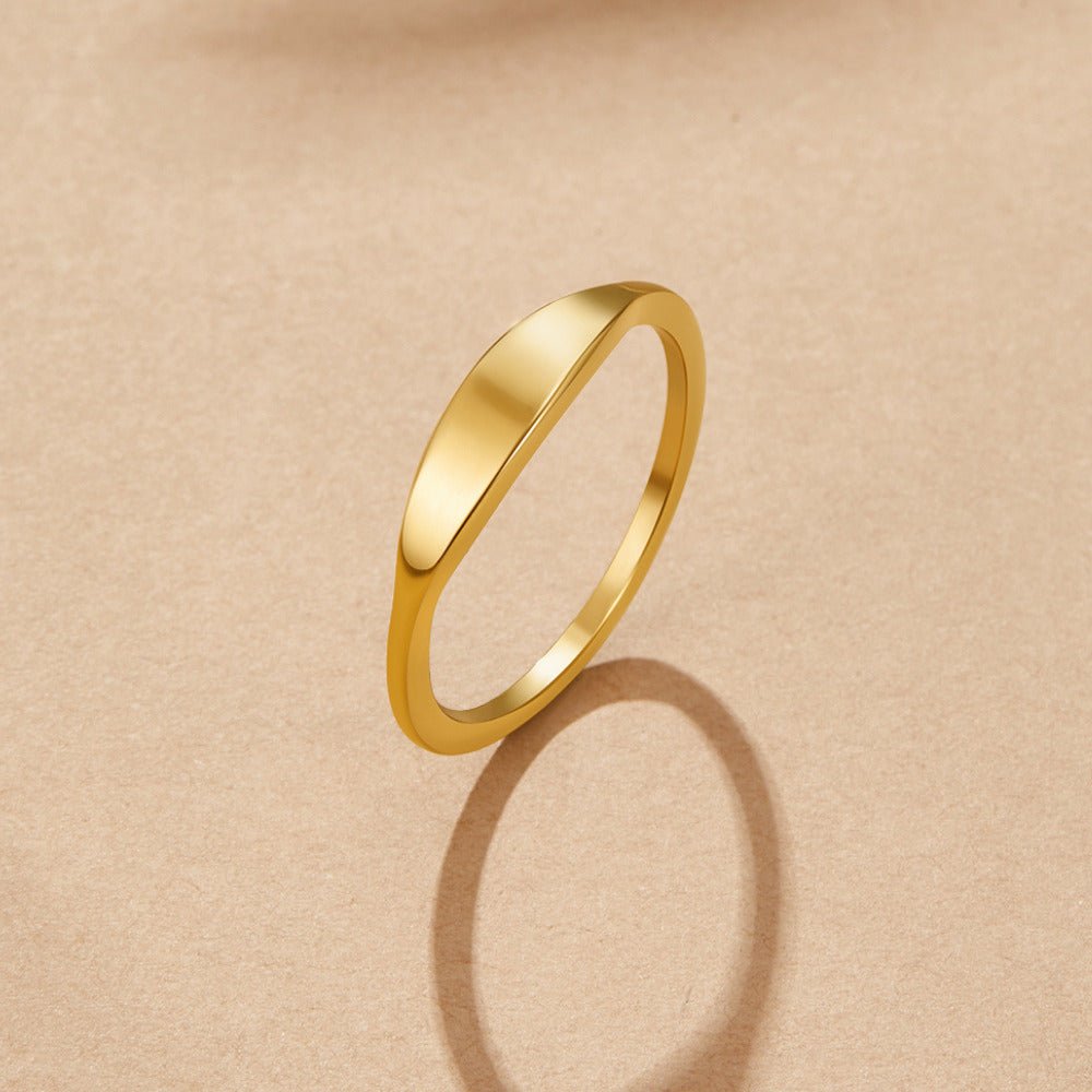 Pipa Small Oval Face Gold-Tone Signet Ring